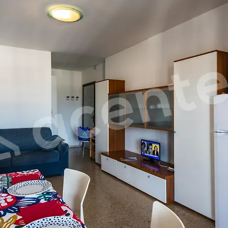 Aurora B Apartment